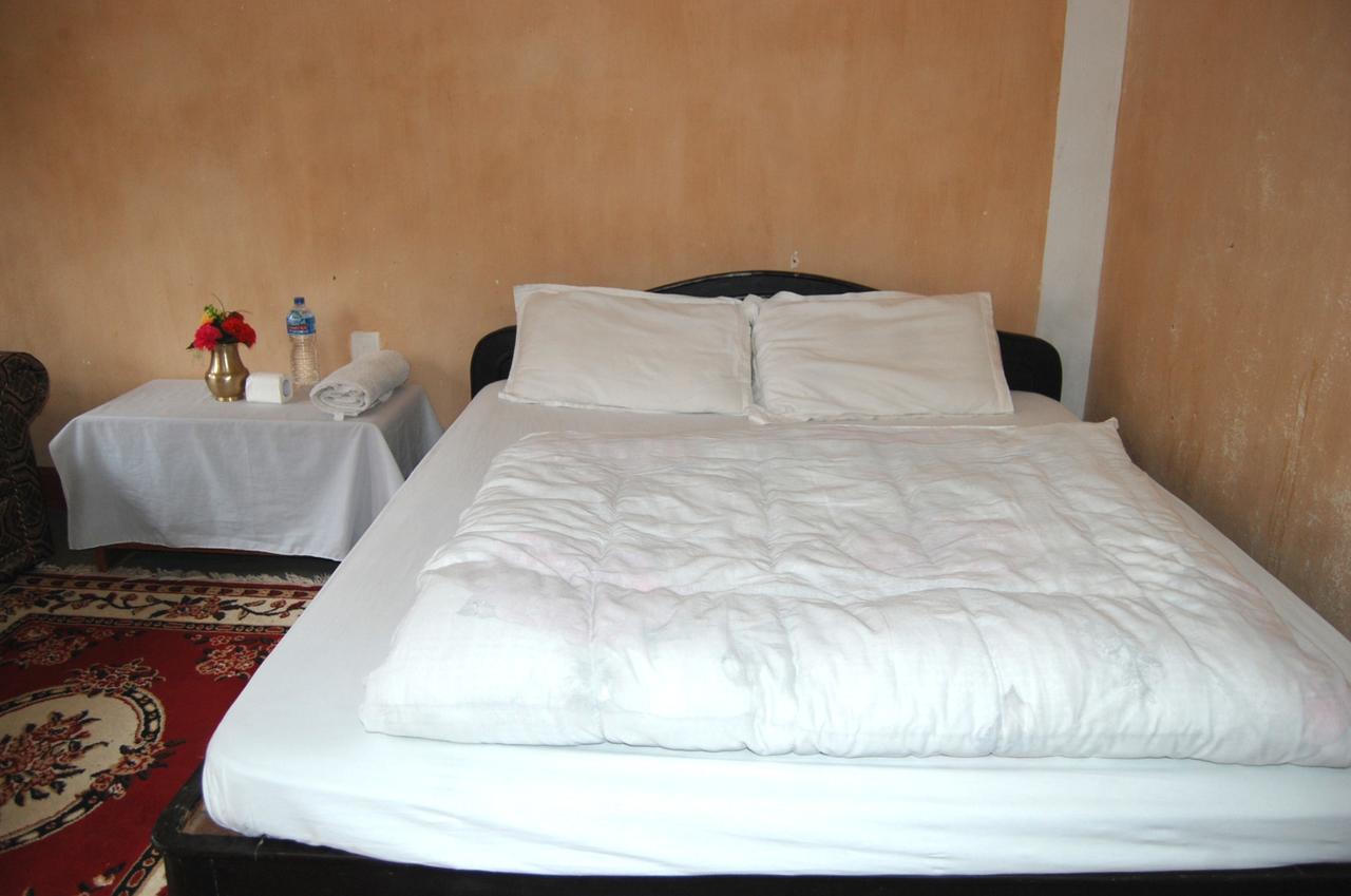 Shrestha Hotel & Restaurant Bandipur Cameră foto